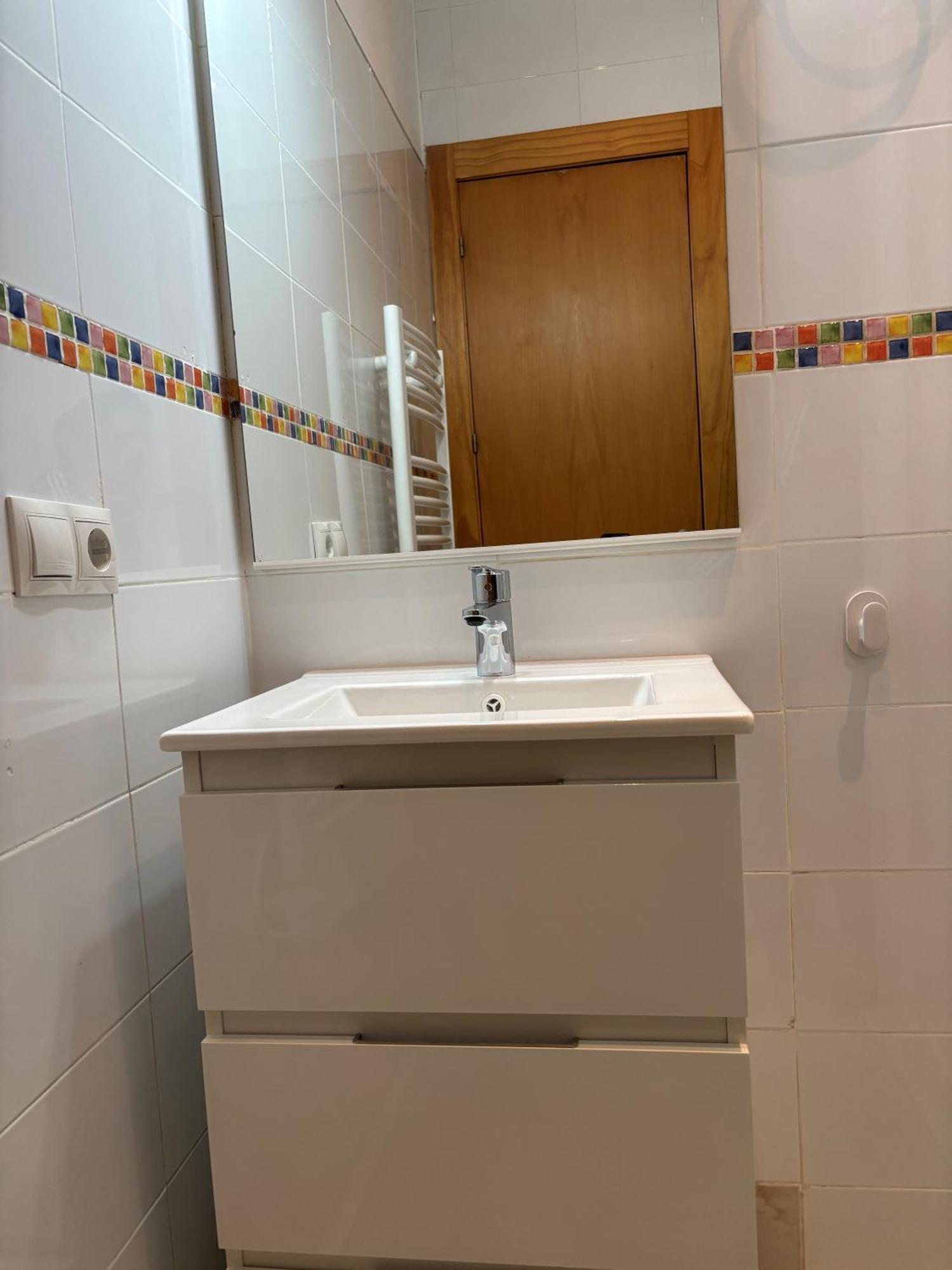 Bonito Y Muy Fresco En Nervion De Dos Y Dos Banos Apartment Sevilla